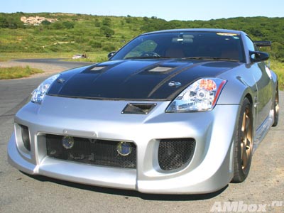Nissan 350Z. Горел асфальт…